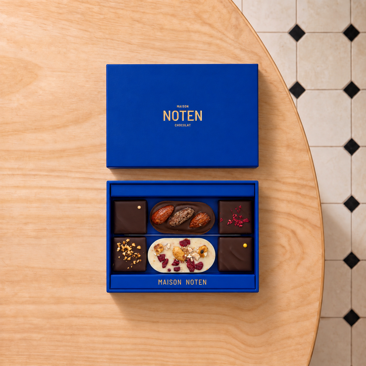 Petite Petal Box
