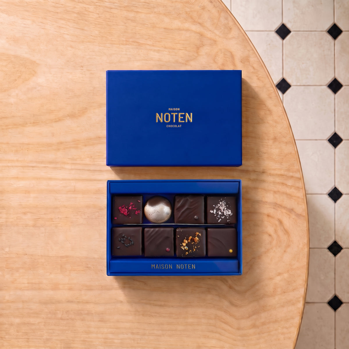 Petite Box